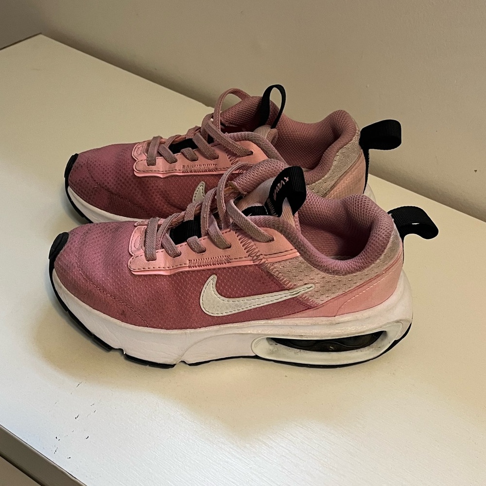 Girls Nike Airmax pink size 12.5